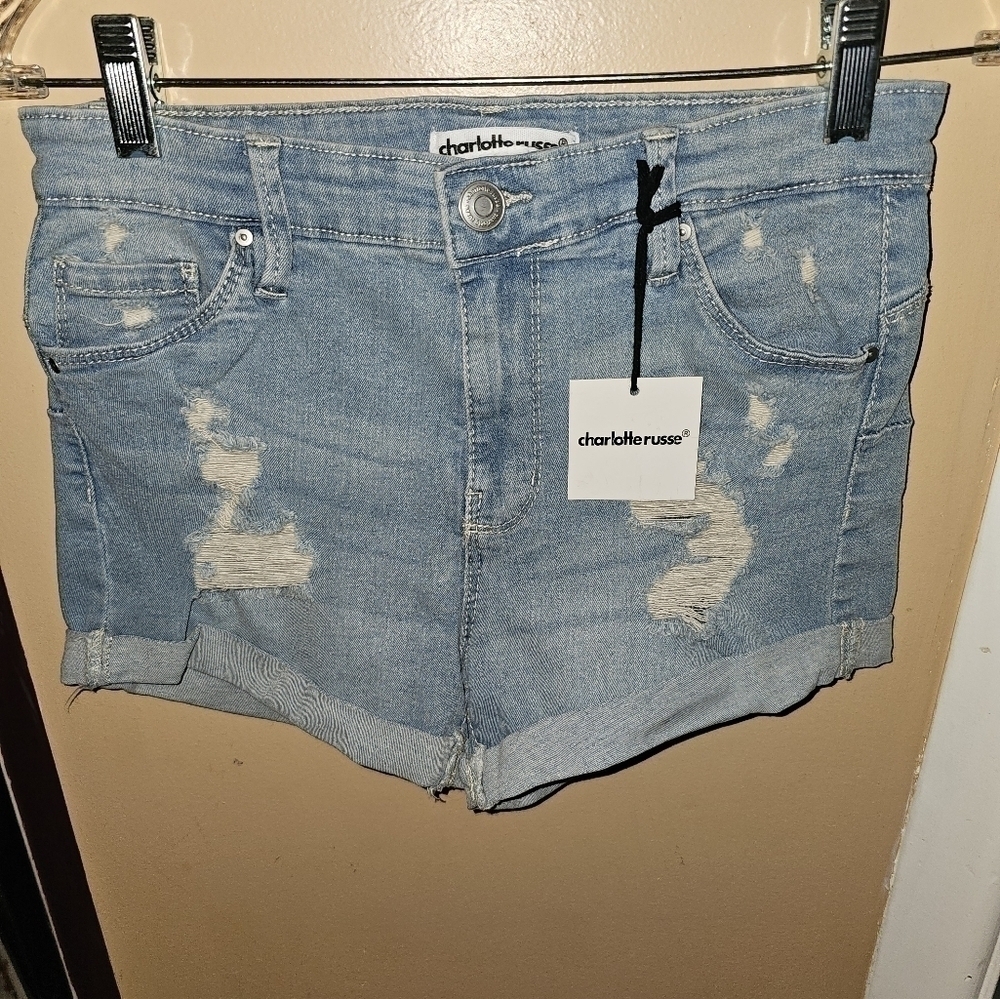 NWT Charlotte Rouge Women’s blue Jean cutoff short pants size 3. "F"